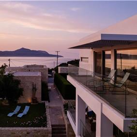 5 bedroom luxury villa with infinity pool, sea views and tennis court near Chania, sleeps 10